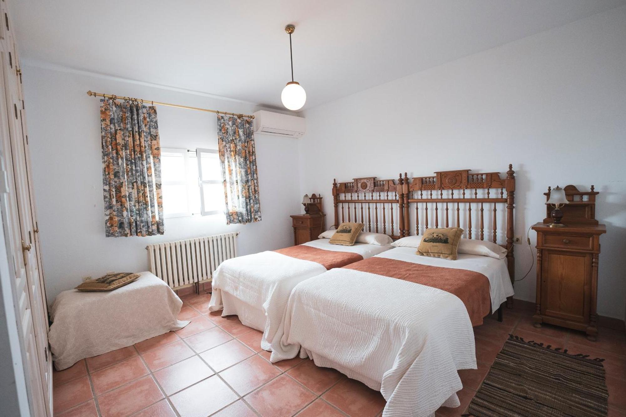 Casa Rural Dehesa De Solana Herrera de Alcantara Ngoại thất bức ảnh